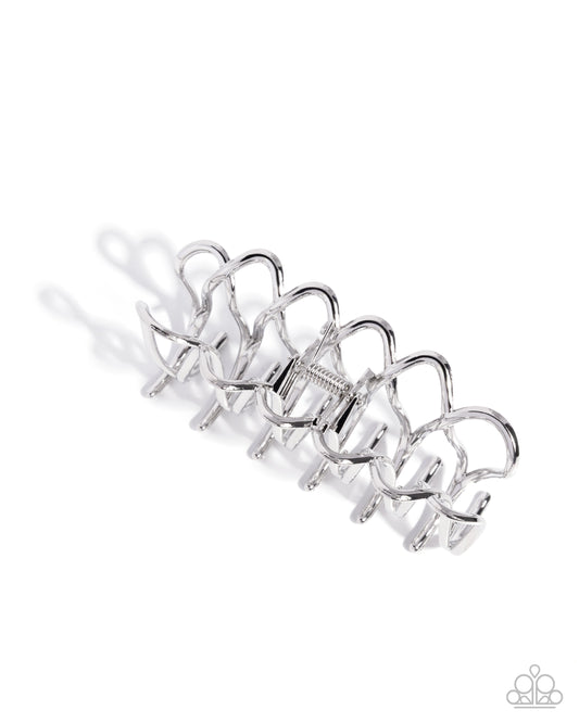 Scalloped Showstopper - Silver