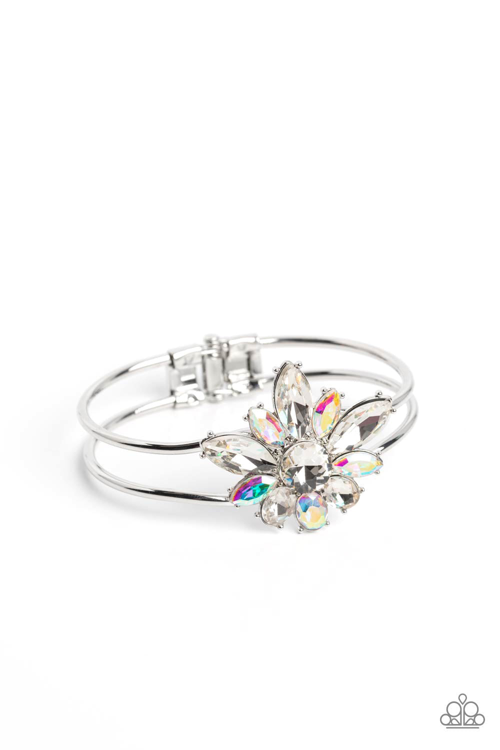 Chic Corsage - Silver