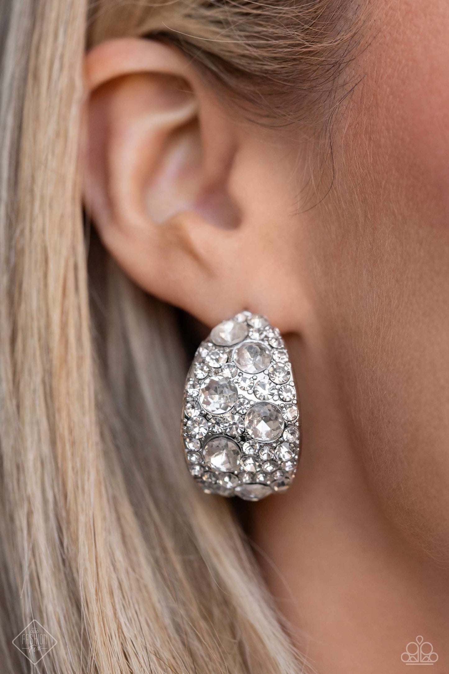 Magnificent Musings - March 2024 - Fashion Fix