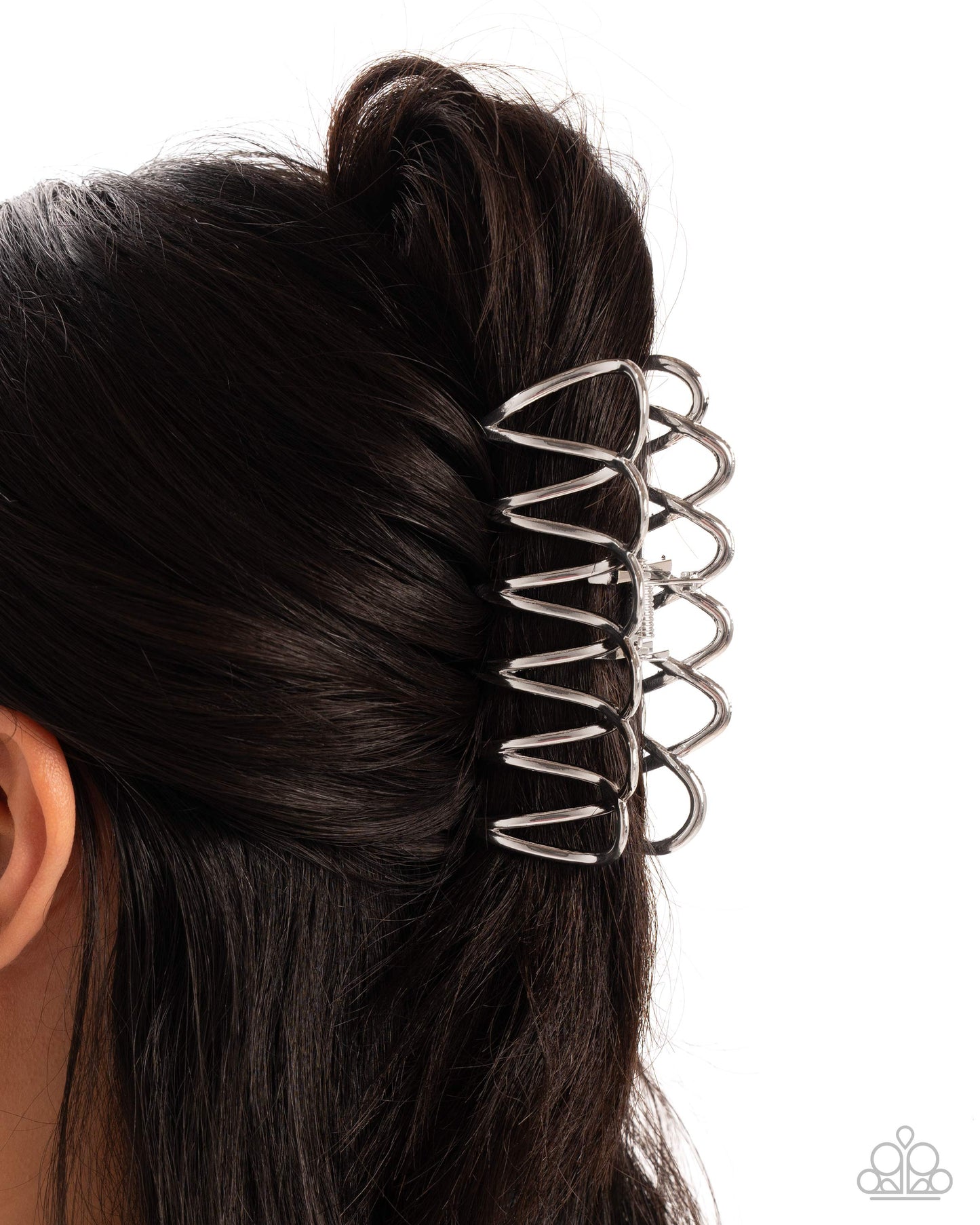 Scalloped Showstopper - Silver