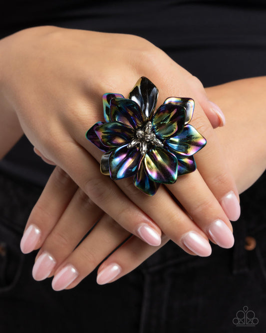Platonic Petals- Black Iridescent