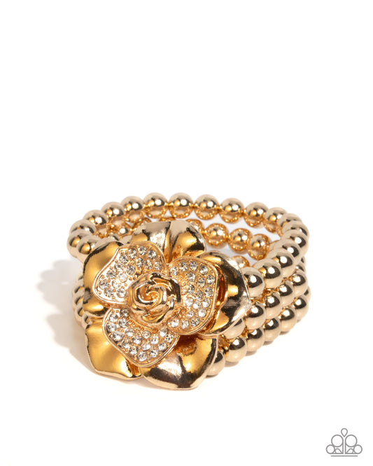 Blooming Background - Gold