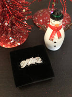 Vintage Elegance - White