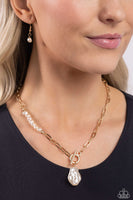 Courting Cosmopolitan - Gold