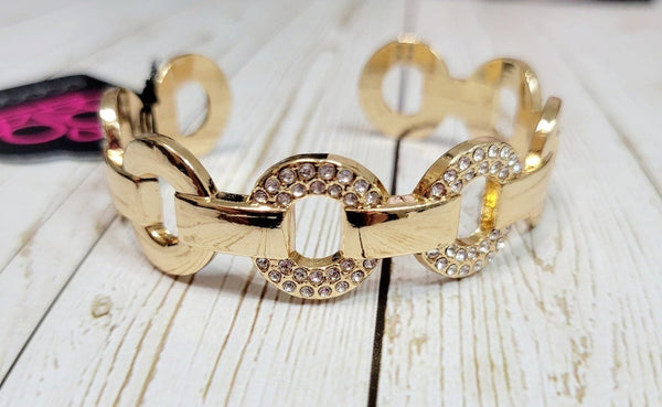 Revolutionary Romatic - Gold